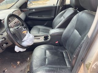 2011 Chevrolet Impala LT Fleet - Interior Front Seat Image
